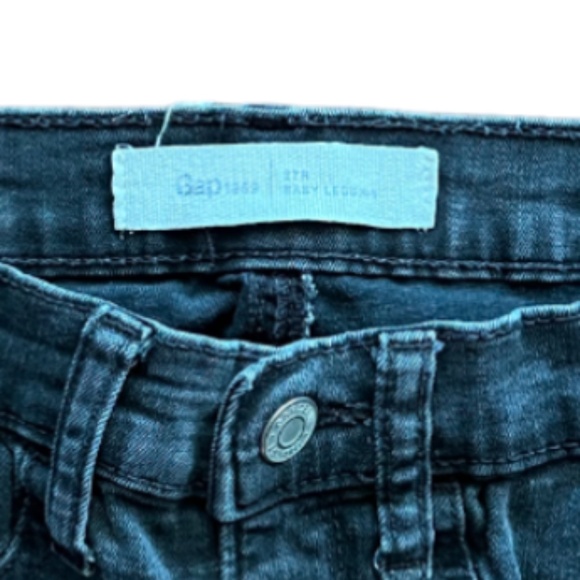 Knee Cut Off Skinny Jeans - Picture 4 of 4